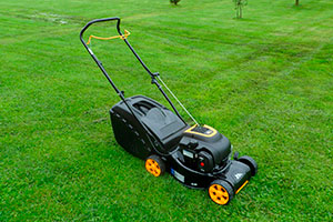 газонокосилка