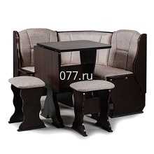 кухонный уголок (стол, диван угловой, табуретки)