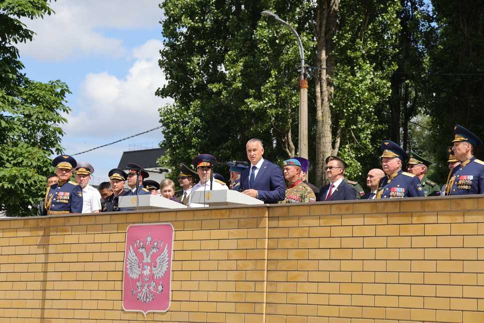 В стенах воронежской военно-воздушной академии состоялся выпуск 1700 офицеров