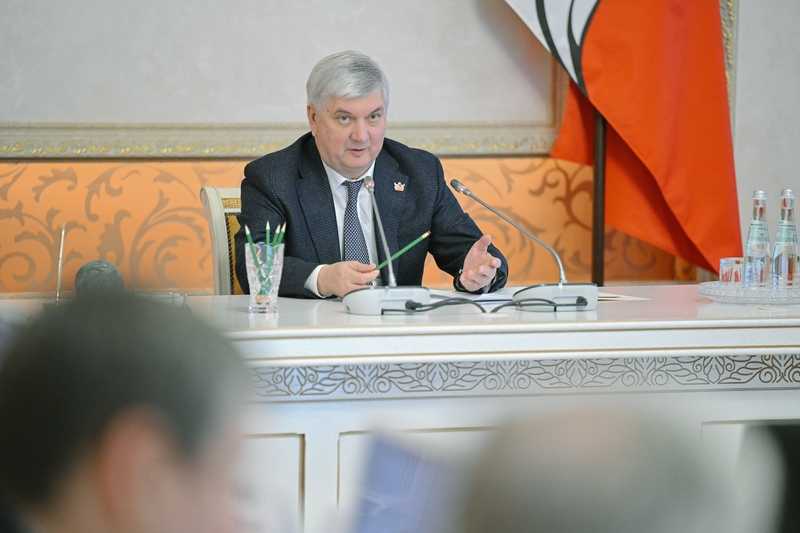 В Воронеже средняя возрастная планка автобусов сократилась вдвое