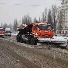 С последствиями снегопада в Воронеже боролись 158 единиц спецтехники