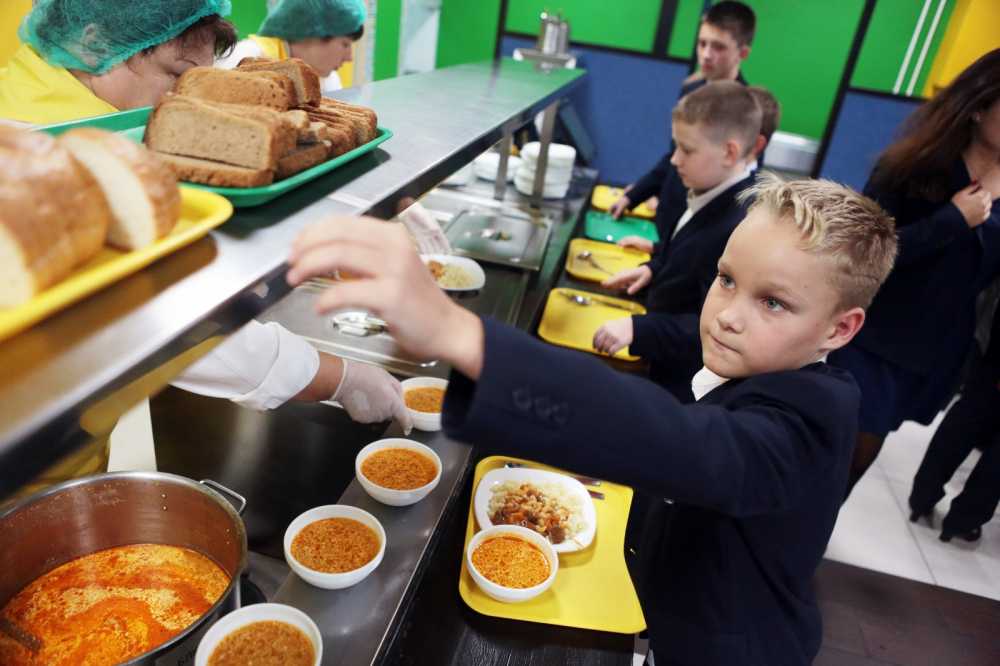 450 млн. потратят на питание в воронежских школах