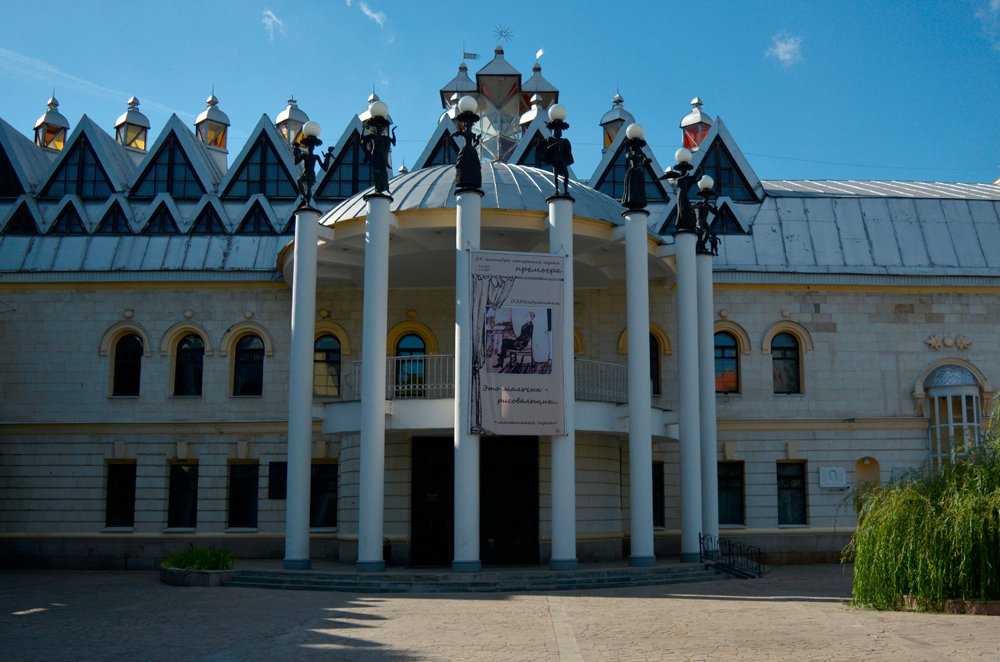 Воронежским работникам культуры повысят зарплату