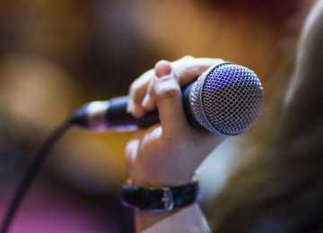 Юных воронежских вокалистов приглашают участвовать в конкурсе