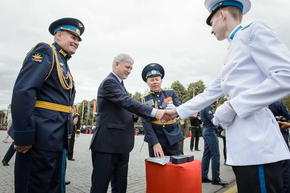 В Воронеже состоялся выпуск офицеров Военно-воздушной академии